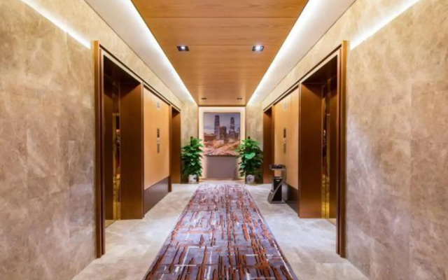 Yulong Hotel