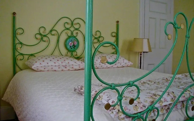 Millbrook Country House Bed & Breakfast