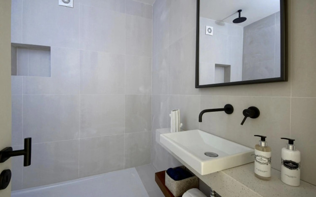New! Villa Ocean Marina, heatable pool!