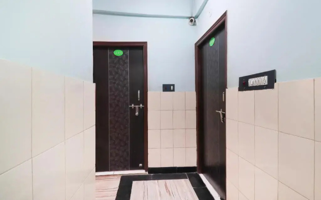 Hotel Kanha Dham by OYO