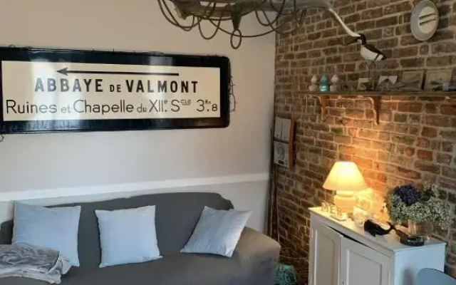 Maison de pecheur sur la Cote d'Albatre
