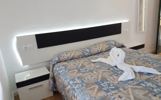 Hostal Montsant