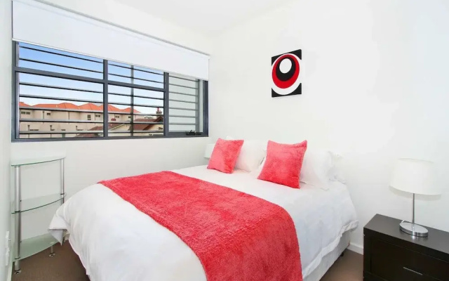 St Kilda Location and Style