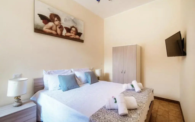La Corte Apartments
