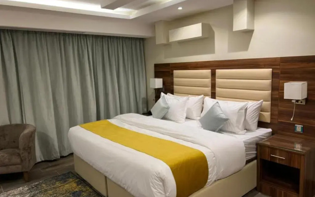 Moments Hotel
