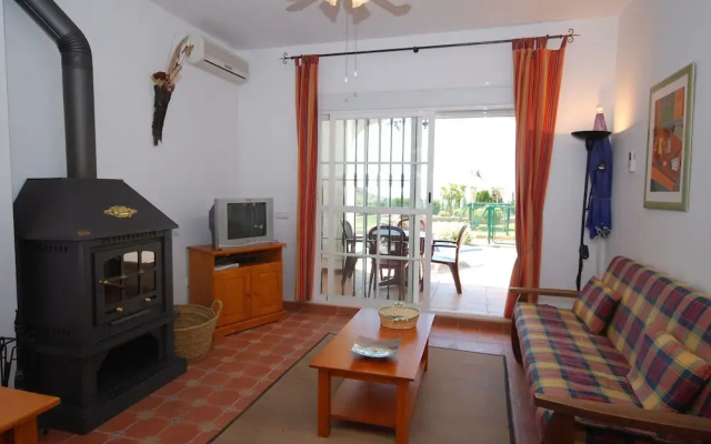 Cozy Apartment in Viñuela With Pool