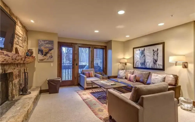 Aspen Hollow #2 5 Bedroom Condo