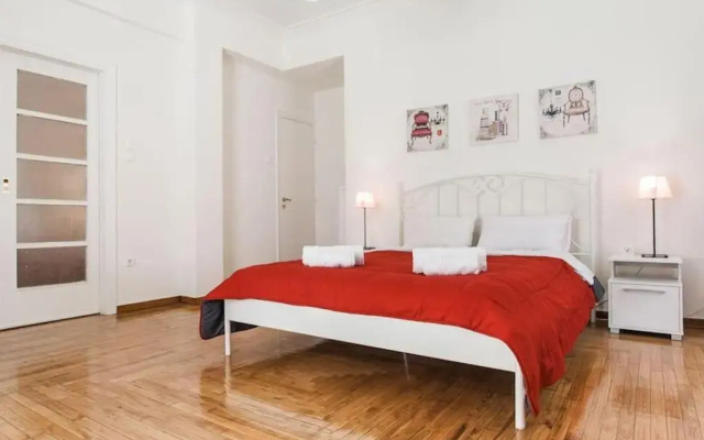 Amazing 3BDR Apt with Unique Roof Garden in Plaka
