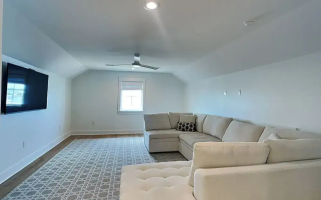 The Osprey #8 by Southern Vacation Rentals