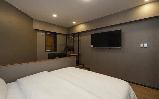 Hotel Gray Nampo