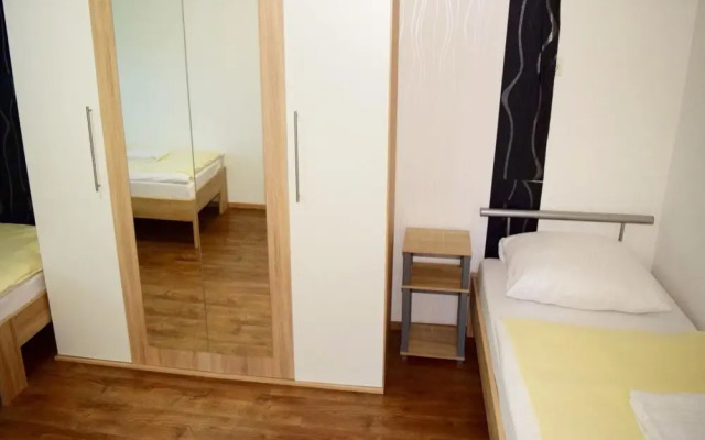 AB Apartment 63