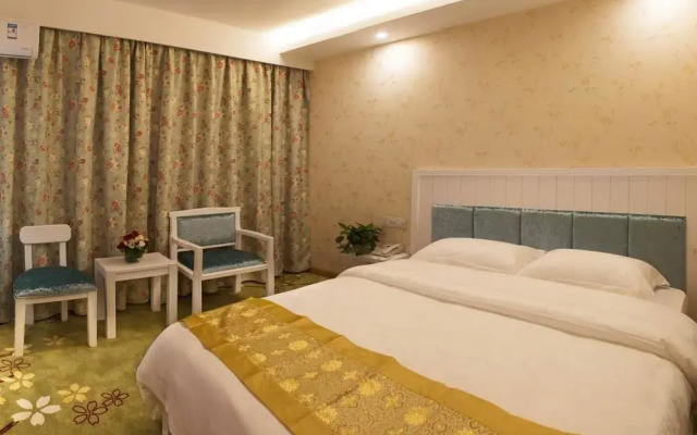 Jinyi Holiday Hotel