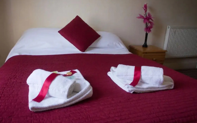 OYO Swanvale Lodge Hotel - SELF CHECK IN