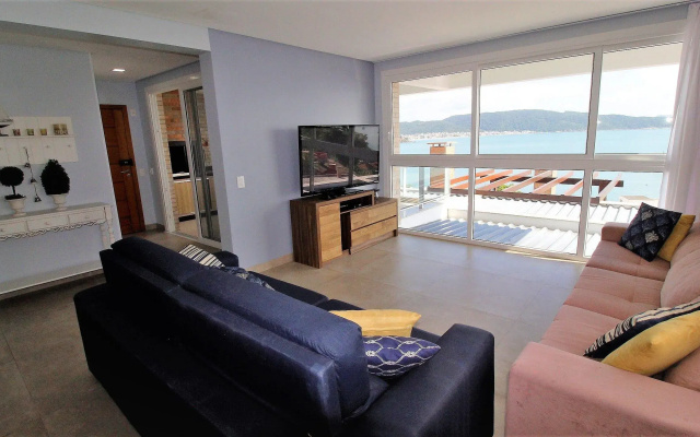 1080   Apartamento Com Vista Para O Mar Em Bombinhas