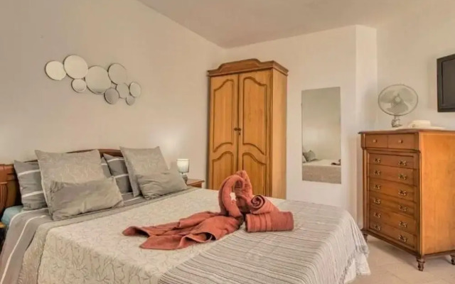 Apartment in Adeje Near Playa Fanabe
