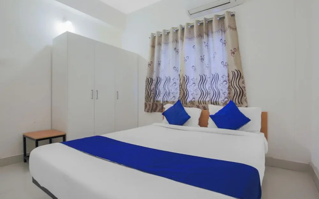 OYO 24138 SilverKey Shri Homes
