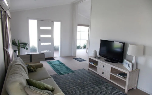 Traralgon Holiday Village