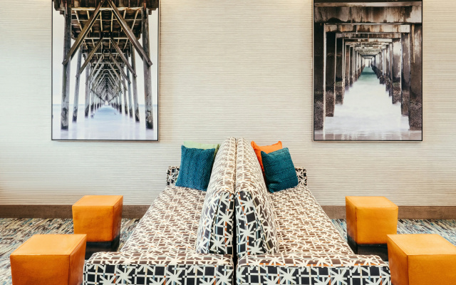 Hampton Inn & Suites Mission Viejo