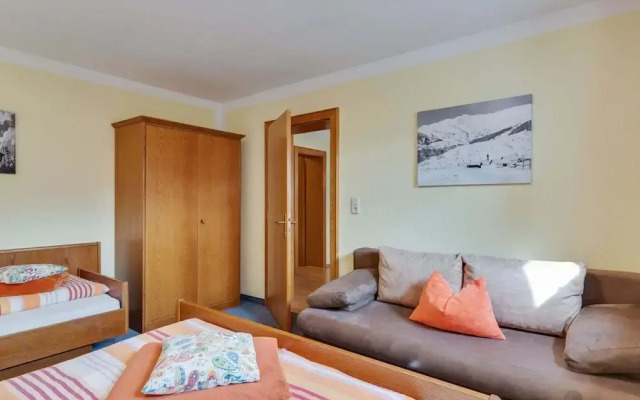 Vibrant Apartment near Ski Area in Fiss