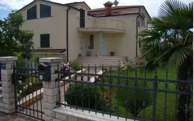 Apartments Sv. Pelegrin