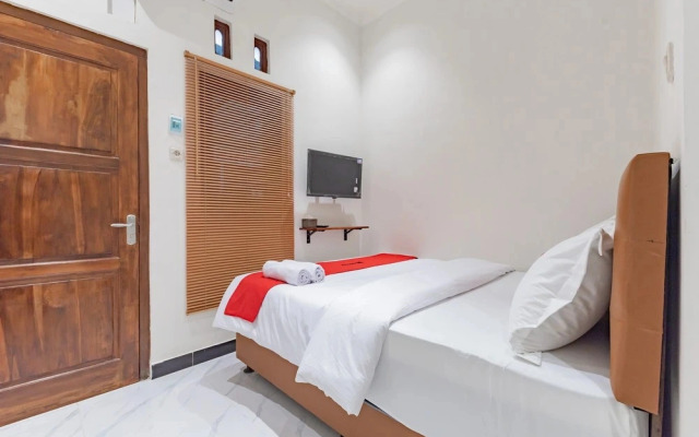 RedDoorz @ Inara Residence Purwokerto