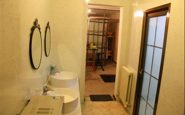 Jiuhao Zujie Youth Hostel