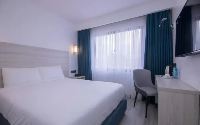Symphony Hotel