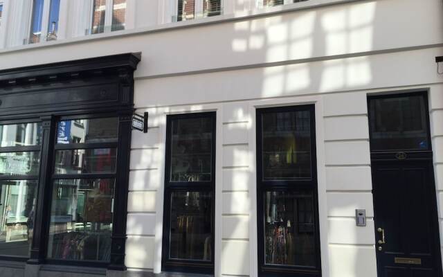 Отель Antwerp Business Suites Бельгия, Антверпен - отзывы, цены и фото номеров - забронировать отель Antwerp Business Suites онлайн вид на фасад