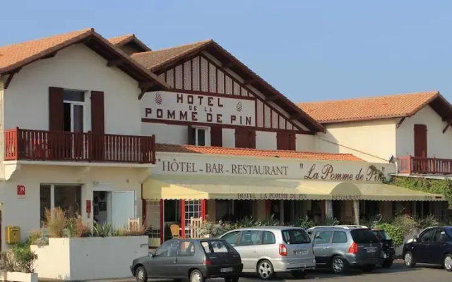 Hotel Bar Restaurant La Pomme de Pin