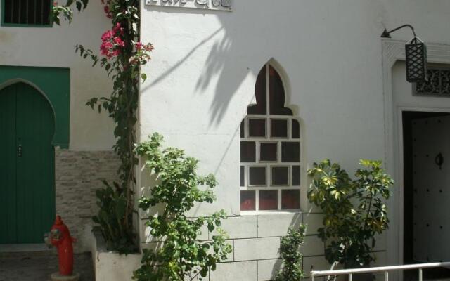 Отель Dar Tan-Gib Марокко, Танжер - отзывы, цены и фото номеров - забронировать отель Dar Tan-Gib онлайн вид на фасад
