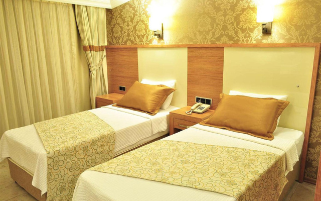Assos Park Hotel