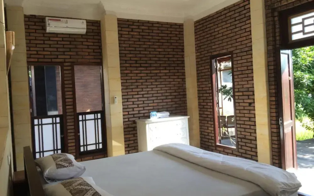 Lotus ll Guesthouse