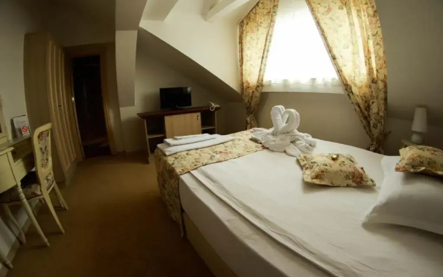 Garni Hotel Andric