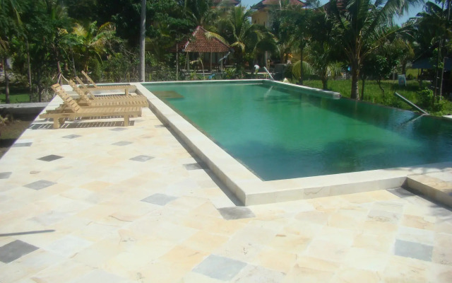 Villa Taman Padi