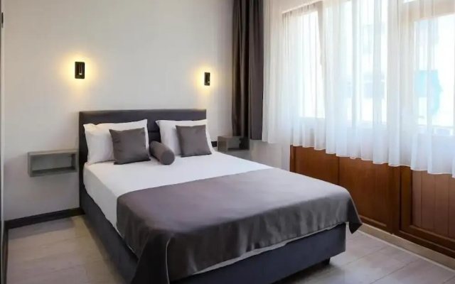 Kariva Hotel