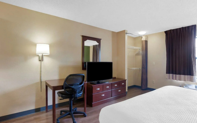 Extended Stay America Suites Stockton March Lane