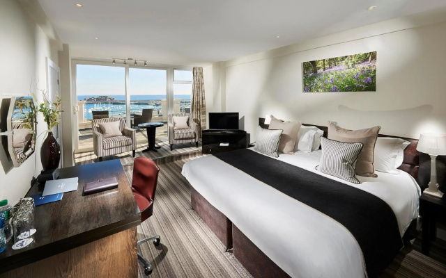 La Fregate Hotel