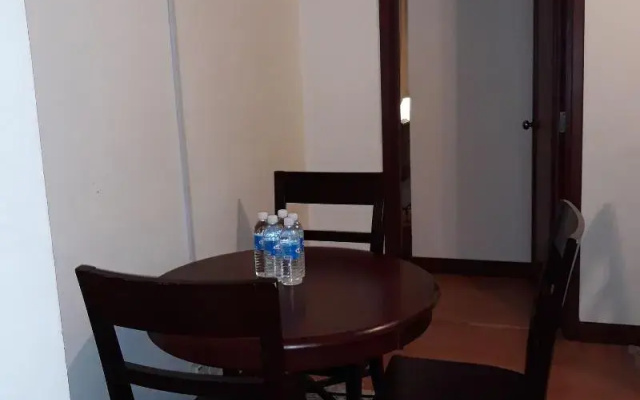 Grand Service Apt At Times Square