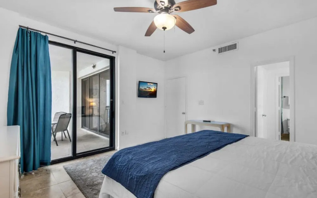 Navarre Towers 1205