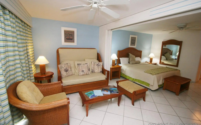 Sapphire Beach Club Resort