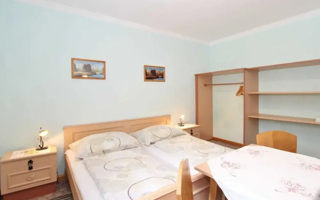 Cosy Apartment in Neukirchen near Krimmler Waterfalls