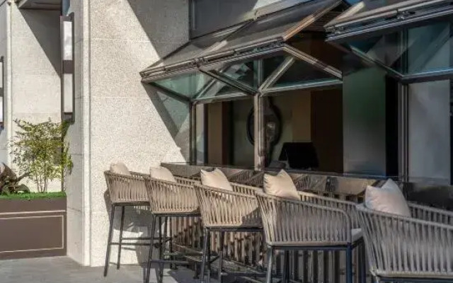 Yangzhou Slender West Lake Tongpai Hotel