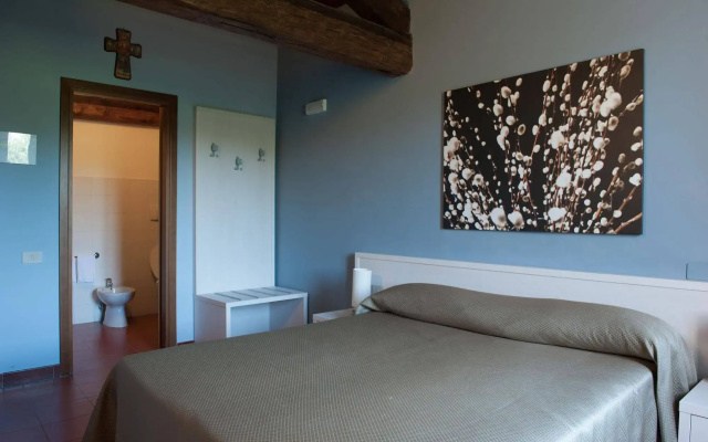 Hotel Capranica