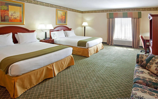 Holiday Inn Express HUNTINGTON