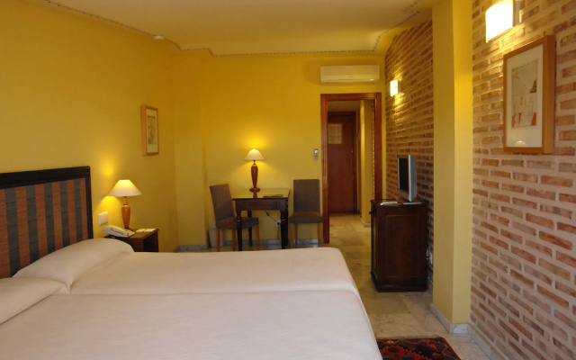 Hotel Ad Hoc Parque Golf
