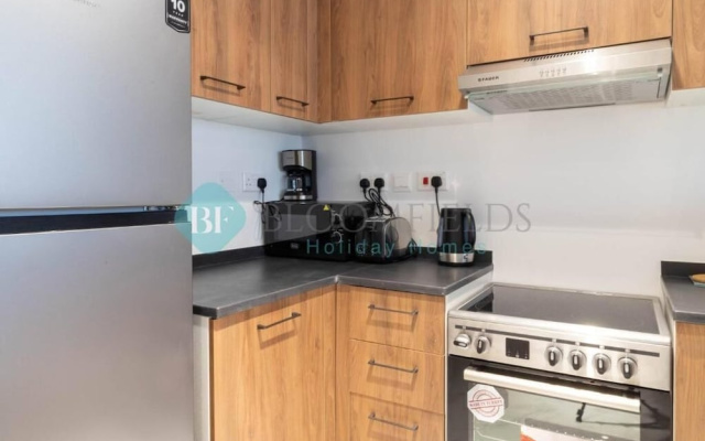 Bloomfields Mesmerizing 1BR in Oasis