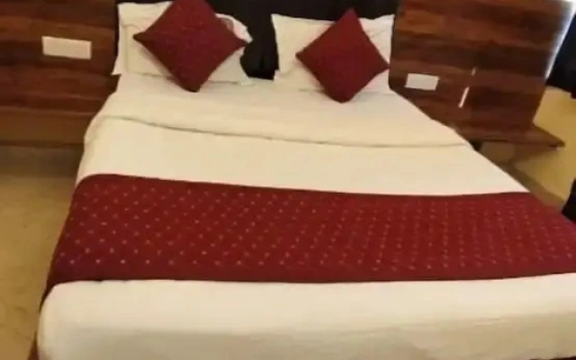 New Sandhya Guest House
