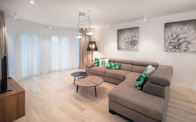Villa 01 Apartments