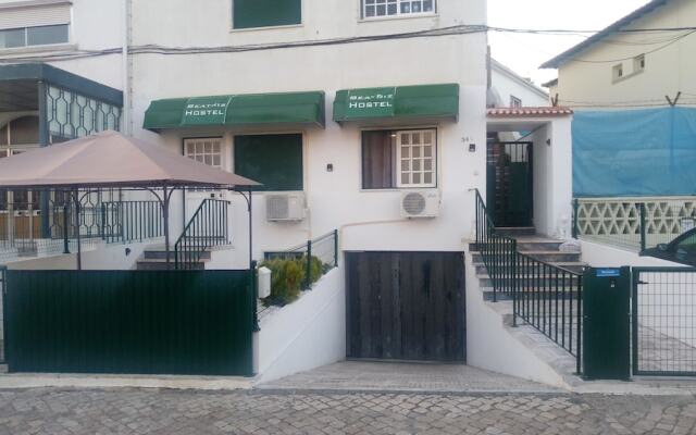 Beatriz Hostel вид на фасад