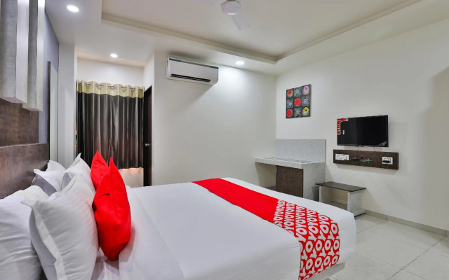 OYO 23174 Hotel Parth Inn